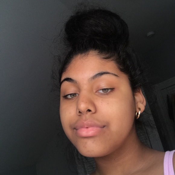 Meet your Posher, Leslie - Picture 1 of 1